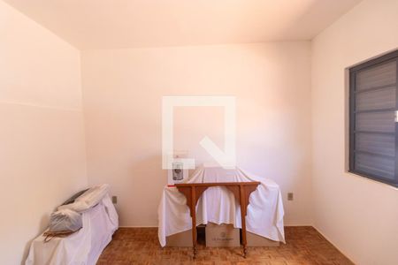 Casa para alugar com 225m², 4 quartos e 2 vagas Casa para alugar com 225m², 4 quartos e 2 vagasQuarto (Edícula)