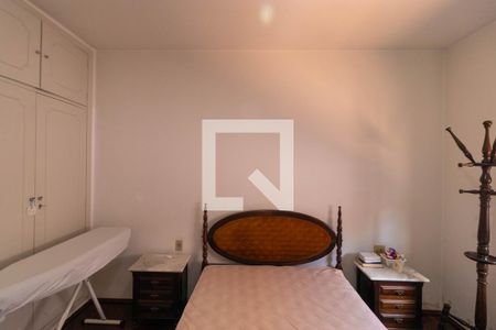 Casa para alugar com 225m², 4 quartos e 2 vagas Casa para alugar com 225m², 4 quartos e 2 vagasSuíte