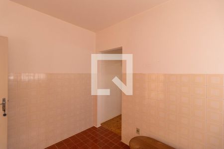 Casa para alugar com 225m², 4 quartos e 2 vagas Casa para alugar com 225m², 4 quartos e 2 vagasCozinha(Edícula)