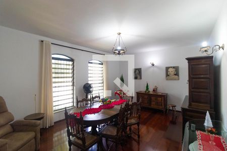 Sala 01 de casa para alugar com 4 quartos, 225m² em Chácara da Barra, Campinas
