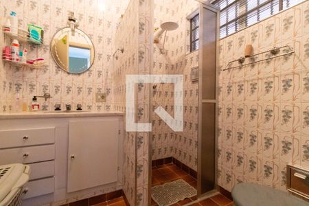 Casa para alugar com 225m², 4 quartos e 2 vagas Casa para alugar com 225m², 4 quartos e 2 vagasBanheiro da Suíte