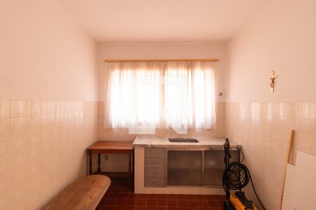 Casa para alugar com 225m², 4 quartos e 2 vagas Casa para alugar com 225m², 4 quartos e 2 vagasCozinha(Edícula)