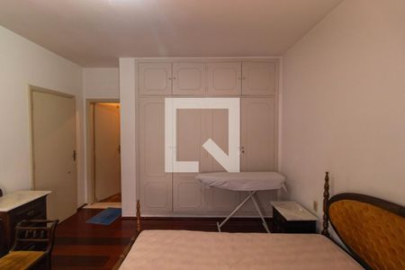 Casa para alugar com 225m², 4 quartos e 2 vagas Casa para alugar com 225m², 4 quartos e 2 vagasSuíte