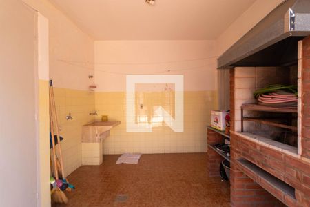 Casa para alugar com 225m², 4 quartos e 2 vagas Casa para alugar com 225m², 4 quartos e 2 vagasÁrea de Serviço (Edícula)