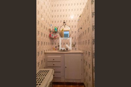 Casa para alugar com 225m², 4 quartos e 2 vagas Casa para alugar com 225m², 4 quartos e 2 vagasBanheiro da Suíte