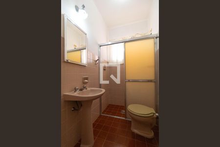 Casa para alugar com 225m², 4 quartos e 2 vagas Casa para alugar com 225m², 4 quartos e 2 vagasBanheiro (Edícula)