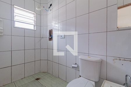 Banheiro de casa para alugar com 2 quartos, 59m² em Bandeiras, Osasco