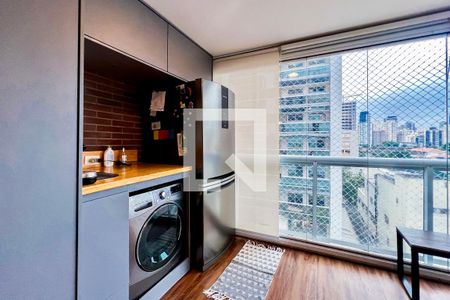 Varanda  de apartamento para alugar com 1 quarto, 43m² em Vila Olímpia, São Paulo