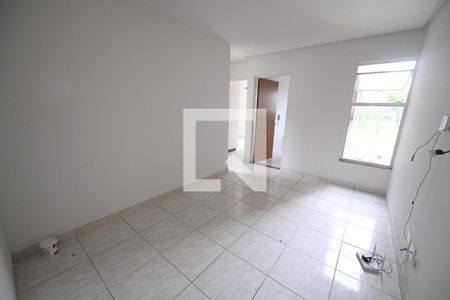 Sala de apartamento para alugar com 2 quartos, 67m² em Residencial Guarema, Goiânia