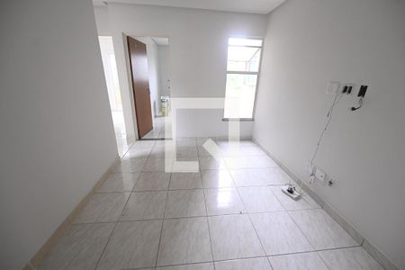 Sala de apartamento para alugar com 2 quartos, 67m² em Residencial Guarema, Goiânia