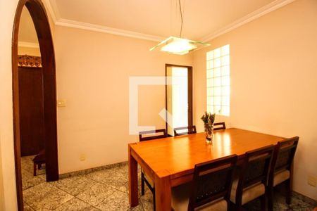 Sala  de apartamento à venda com 3 quartos, 100m² em Sion, Belo Horizonte