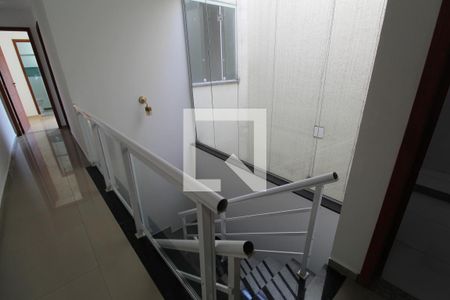 Escada de casa à venda com 3 quartos, 130m² em Freguesia de Jacarepaguá, Rio de Janeiro