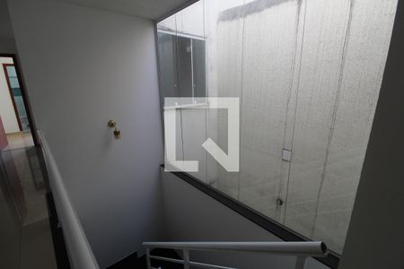 Escada de casa para alugar com 3 quartos, 130m² em Freguesia de Jacarepaguá, Rio de Janeiro