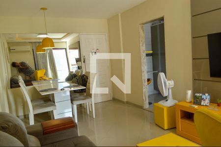 Sala de apartamento para alugar com 2 quartos, 68m² em Pechincha, Rio de Janeiro