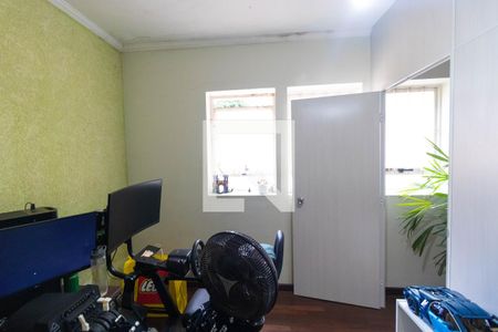 Escritório de casa à venda com 4 quartos, 152m² em Vila Lemos, Campinas