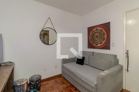 Sala de apartamento à venda com 1 quarto, 32m² em Passo da Areia, Porto Alegre