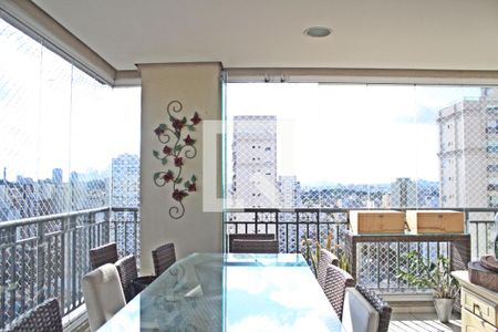 Sacada de apartamento à venda com 4 quartos, 223m² em Vila Romana, São Paulo