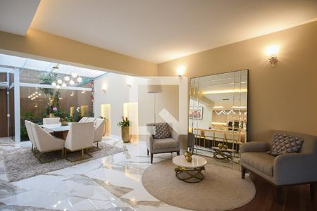 Sala de casa de condomínio à venda com 4 quartos, 372m² em Real Parque, São Paulo