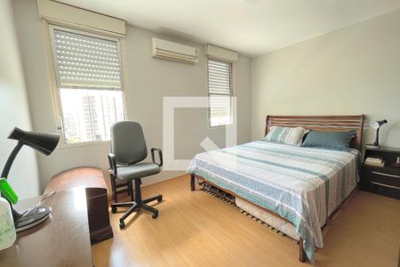 Quarto 2 de apartamento à venda com 2 quartos, 79m² em Mont’serrat, Porto Alegre