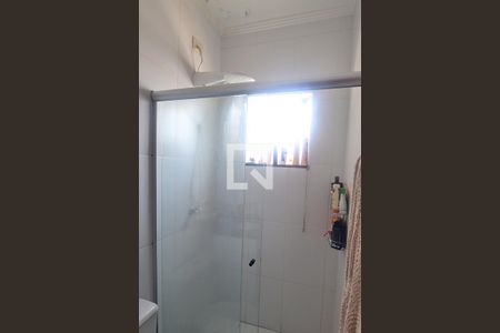 Suíte - Banheiro do Quarto 1 de apartamento à venda com 2 quartos, 100m² em Parque das Nações, Santo André
