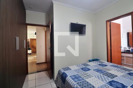 Suíte - Quarto 1 de apartamento à venda com 2 quartos, 100m² em Parque das Nações, Santo André