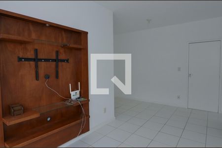 Sala de apartamento para alugar com 2 quartos, 54m² em Vargem Pequena, Rio de Janeiro