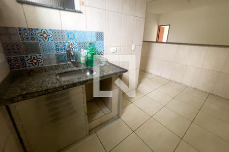 Cozinha de casa para alugar com 1 quarto, 45m² em Centro, Duque de Caxias