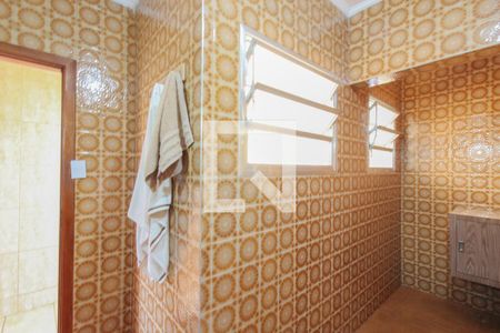 Casa para alugar com 298m², 5 quartos e 5 vagas Casa para alugar com 298m², 5 quartos e 5 vagasBanheiro 1