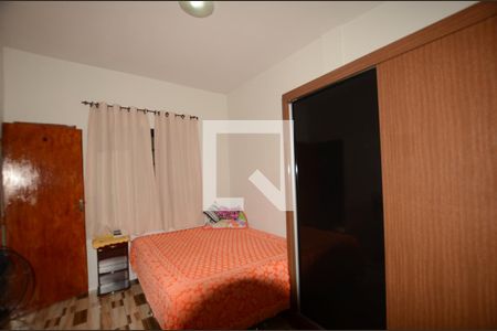 Quarto 1 Suite de casa para alugar com 2 quartos, 80m² em Vila Valqueire, Rio de Janeiro