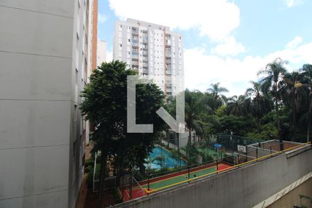 Vista da sacada de apartamento para alugar com 1 quarto, 28m² em Cidade Ademar, São Paulo