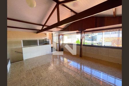 2°piso  de casa à venda com 4 quartos, 330m² em Milionários (barreiro), Belo Horizonte