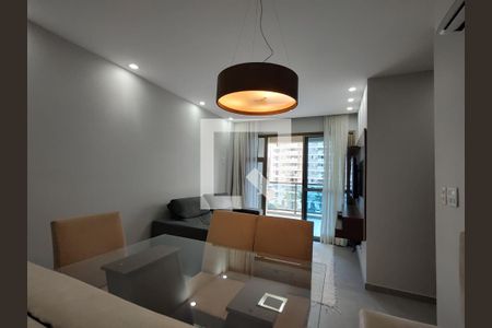 Sala  de apartamento para alugar com 2 quartos, 76m² em Jacarepaguá, Rio de Janeiro