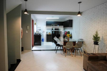 Sala de casa de condomínio à venda com 3 quartos, 105m² em Chácara Belenzinho, São Paulo