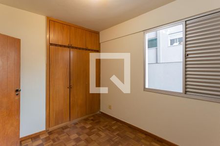 Quarto 1 de apartamento para alugar com 3 quartos, 160m² em Funcionários, Belo Horizonte