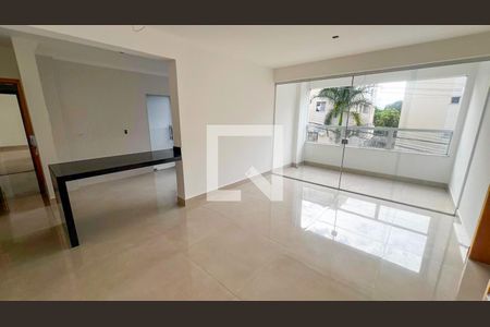 Sala de apartamento à venda com 3 quartos, 120m² em Ouro Preto, Belo Horizonte