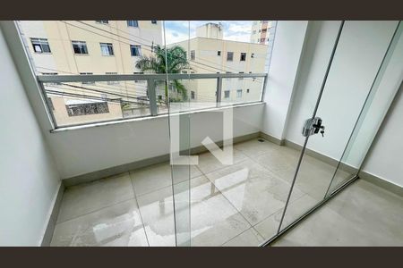 Varanda de apartamento à venda com 3 quartos, 92m² em Ouro Preto, Belo Horizonte