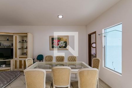 Sala de casa para alugar com 3 quartos, 140m² em Vila Suissa, Mogi das Cruzes