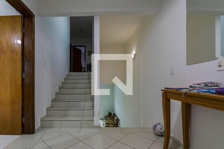 Entrada de casa para alugar com 3 quartos, 140m² em Vila Suissa, Mogi das Cruzes