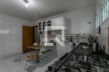 Cozinha de casa para alugar com 3 quartos, 140m² em Vila Suissa, Mogi das Cruzes