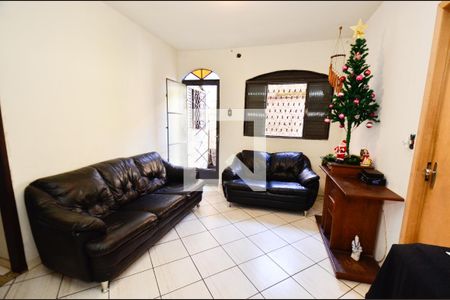 Sala de casa à venda com 4 quartos, 320m² em Sagrada Família, Belo Horizonte