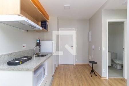 Cozinha  de apartamento para alugar com 1 quarto, 33m² em Ipiranga, São Paulo