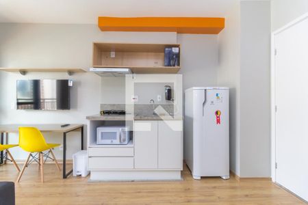 Cozinha  de apartamento para alugar com 1 quarto, 33m² em Ipiranga, São Paulo