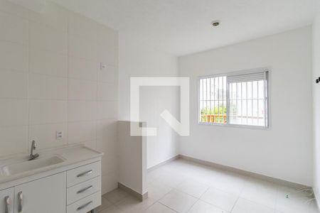 Sala de apartamento para alugar com 2 quartos, 32m² em Parque Fongaro, São Paulo