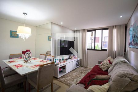 Sala de apartamento para alugar com 2 quartos, 69m² em Itaquera, São Paulo