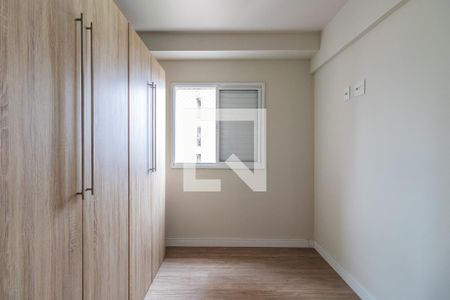 Quarto 1 de apartamento para alugar com 2 quartos, 70m² em Bethaville I, Barueri