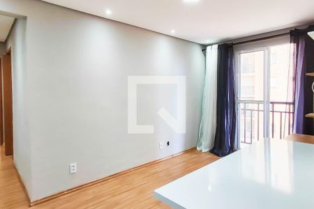 Sala de apartamento para alugar com 2 quartos, 48m² em Parque Erasmo Assunção, Santo André