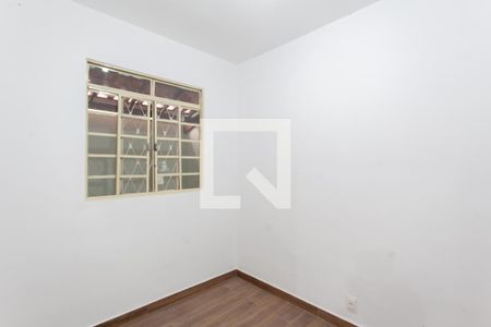 Quarto 1 de casa à venda com 2 quartos, 54m² em Primeiro de Maio, Belo Horizonte