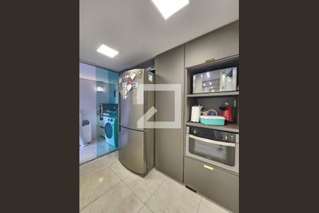 Cozinha - torre de fornos de apartamento à venda com 3 quartos, 90m² em Pompéia, Belo Horizonte