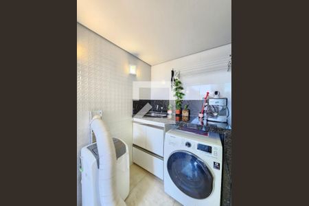 Área de Serviço de apartamento à venda com 3 quartos, 90m² em Pompéia, Belo Horizonte