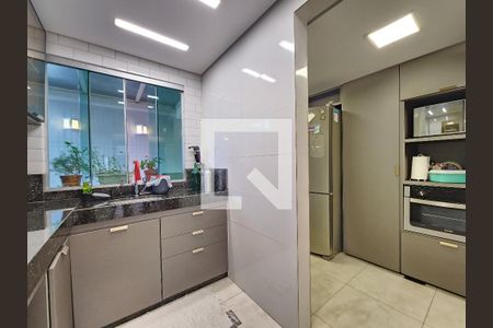 Cozinha - Armários de apartamento à venda com 3 quartos, 90m² em Pompéia, Belo Horizonte